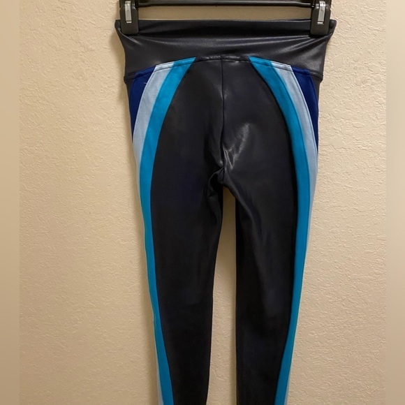 SPANX Faux Leather Track Curved Stripe 7/8 Leggings Size XS - Picture 9 of 12